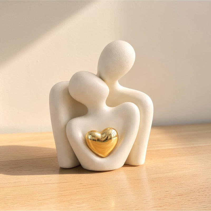 Couple Embrace Statue | Romantic Love Figurine | Home Decor Gift Julieta