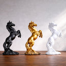 Resin Horse Statue Home Decor / Modern Interior Sculpture Julieta