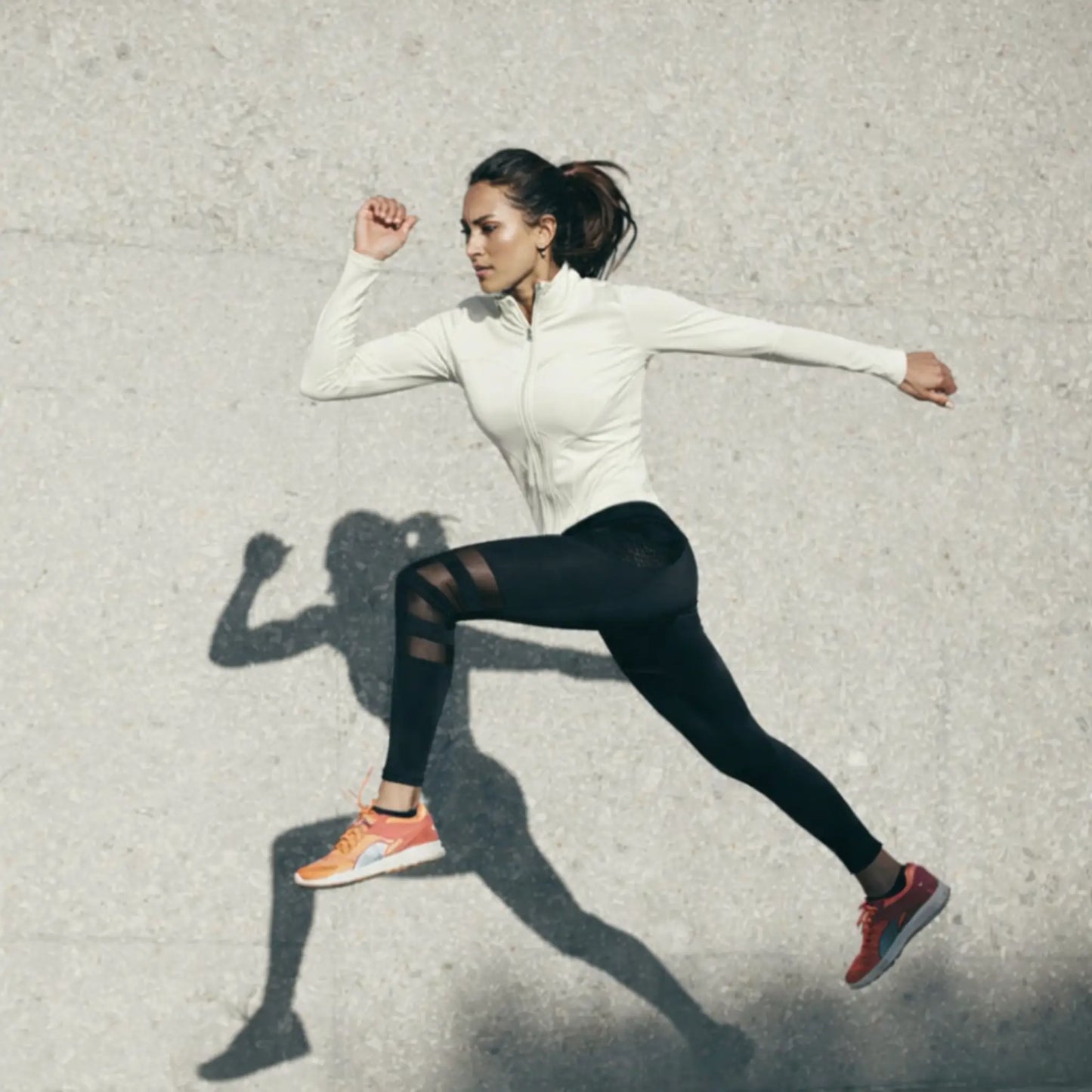 Women’Why This Slim Fit Gym Jacket Is a Must-Have for Active Women - Jumartins