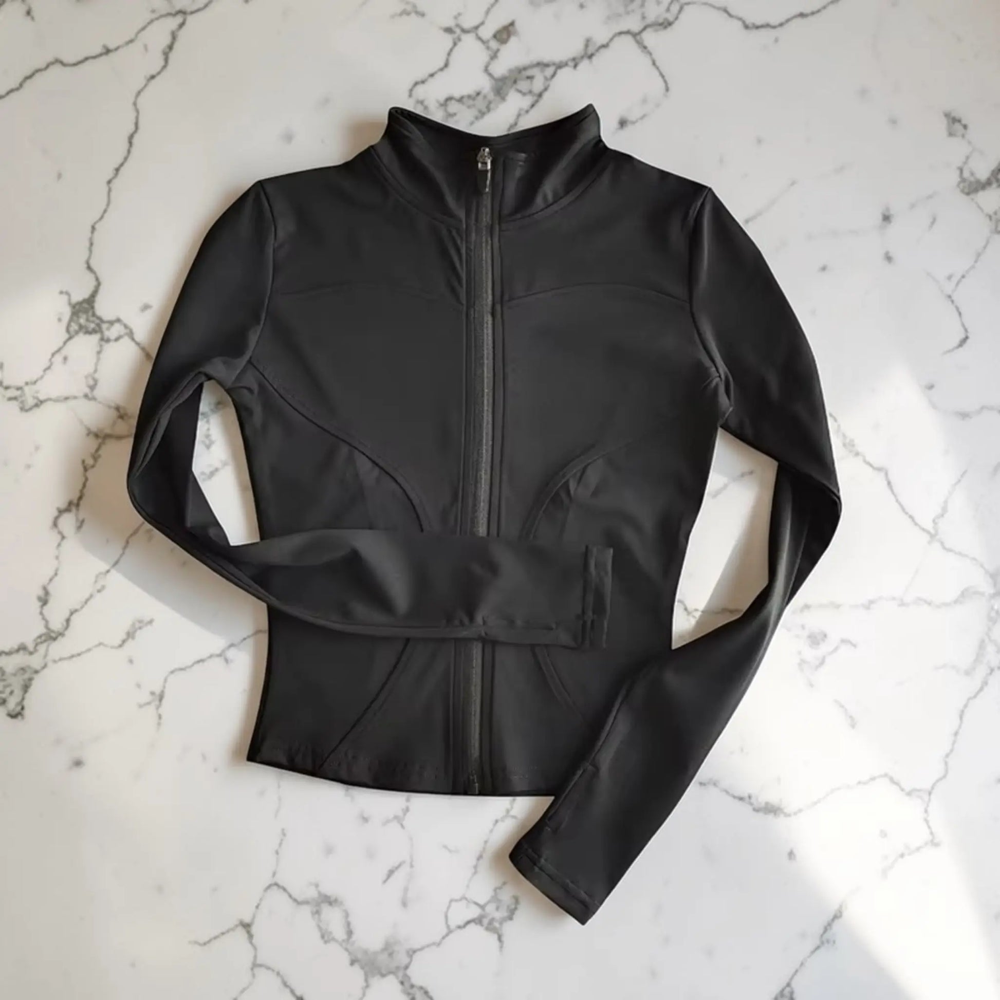Women’Why This Slim Fit Gym Jacket Is a Must-Have for Active Women - Jumartins