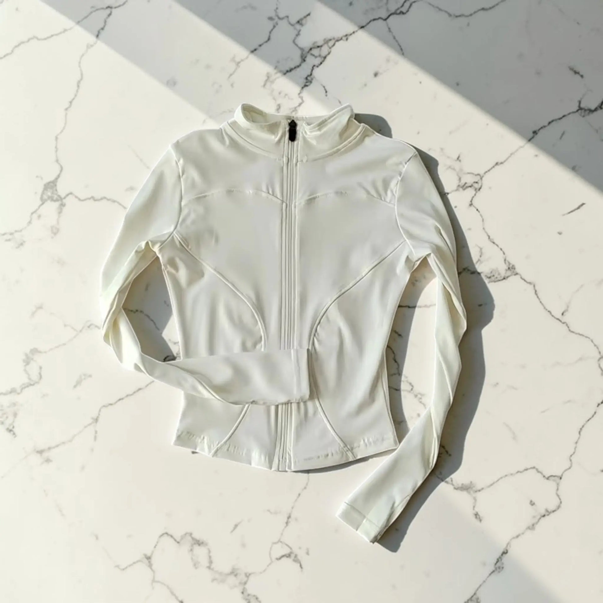 Women’Why This Slim Fit Gym Jacket Is a Must-Have for Active Women - Jumartins