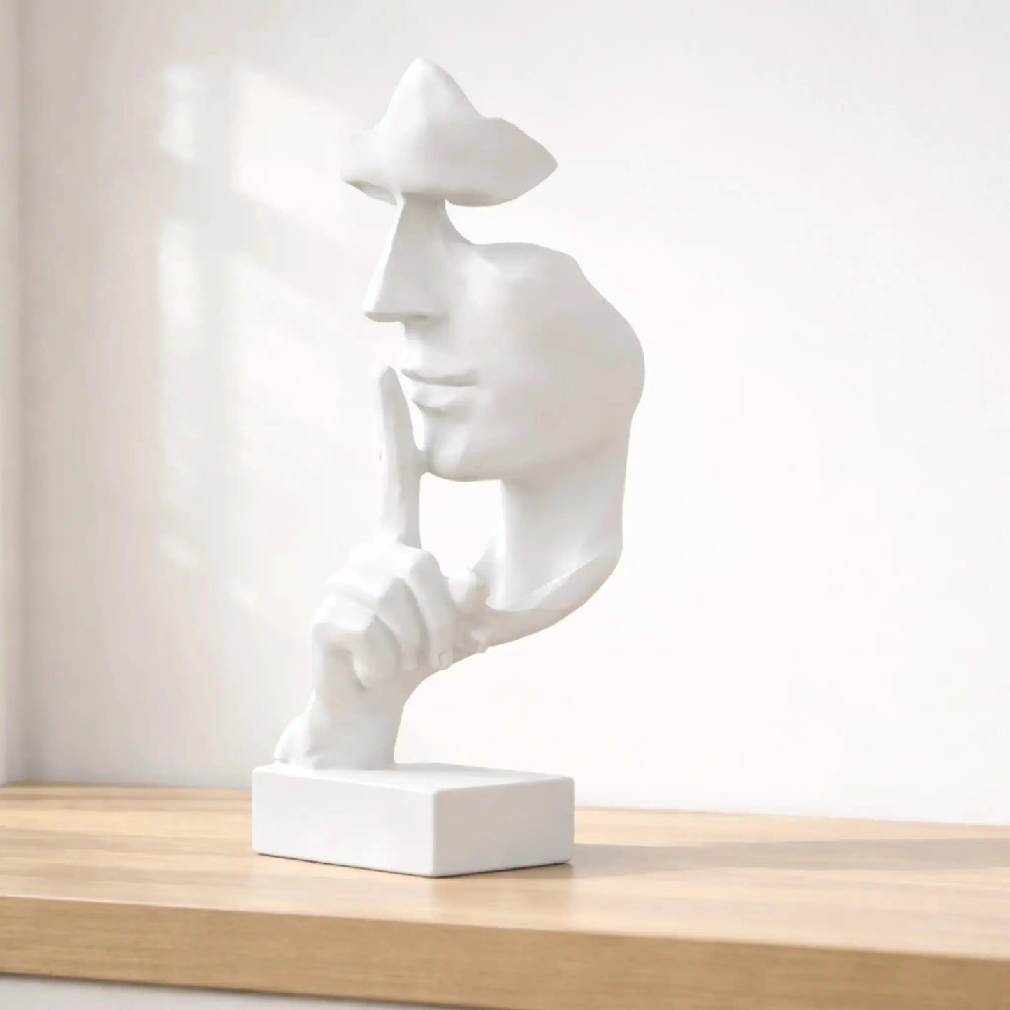 Abstract Thinker Statue – Modern Face Sculpture for Home & Office Decor Julieta