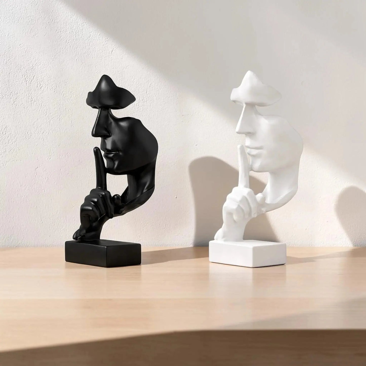 Abstract Thinker Statue – Modern Face Sculpture for Home & Office Decor Julieta