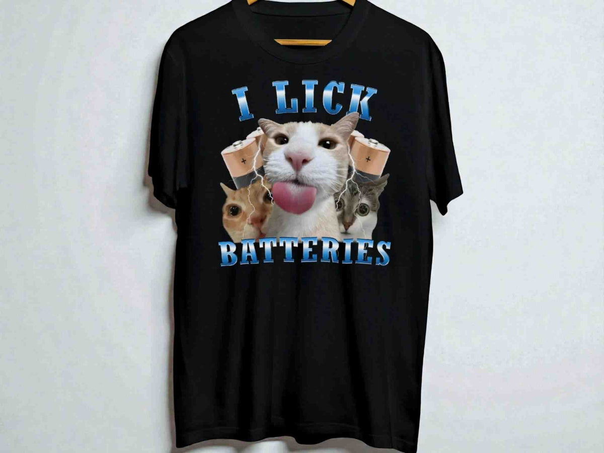 Funny Cat Graphic Tee | I Lick Batteries, Humor T-Shirt