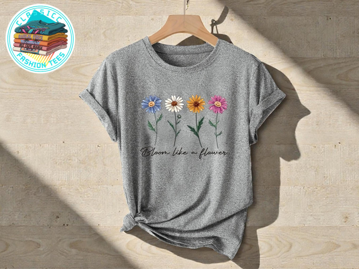 Floral Graphic Tee | Women's Short Sleeve Flower Print T-Shirt