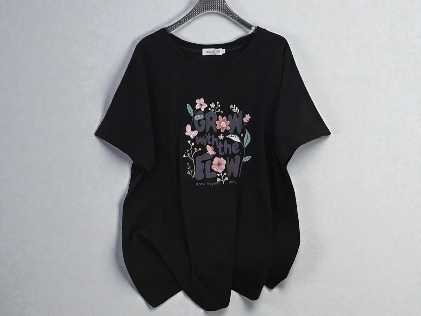 Plus Size Floral Graphic Tee | Women's Loose Fit Top
