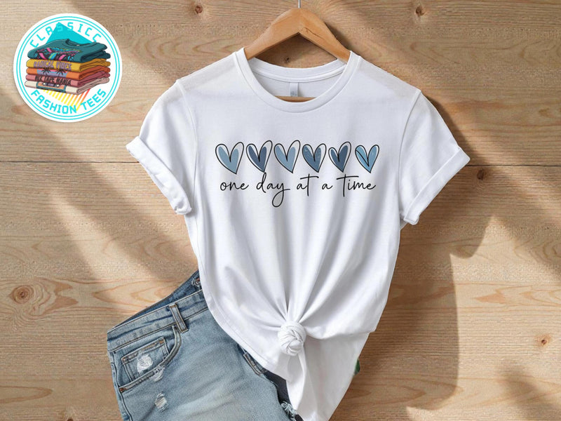 Heart Graphic Tee | Women's Positive Quote T-Shirt JuChachaShop
