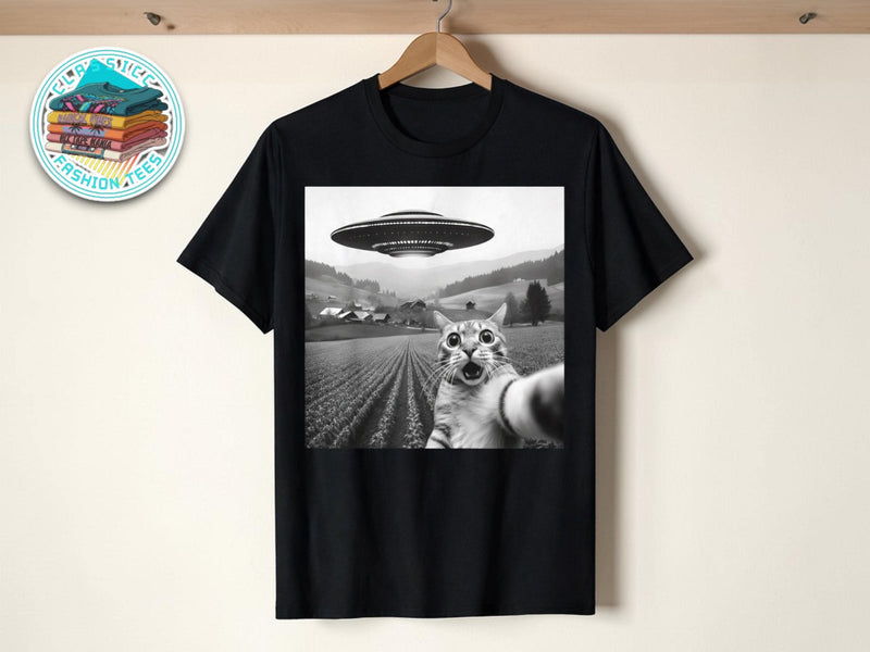 Funny Cat Selfie UFO T-Shirt | Sci Fi Alien Pet Humor Graphic Tee JuChachaShop