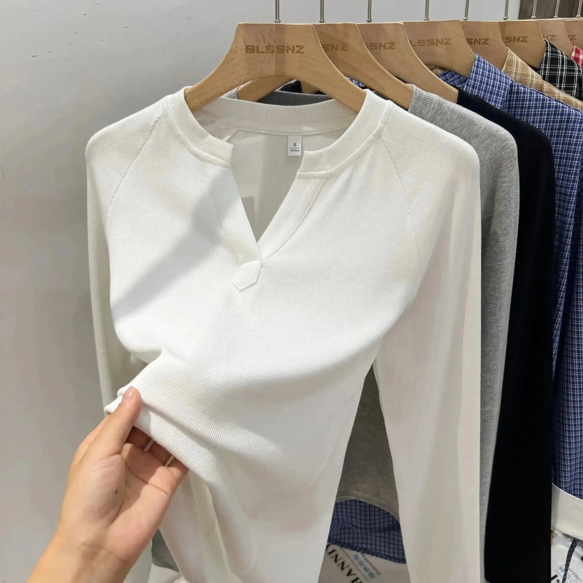 Korean Basic Slim V-Neck Long Sleeve T-Shirt for Women JuChachaShop
