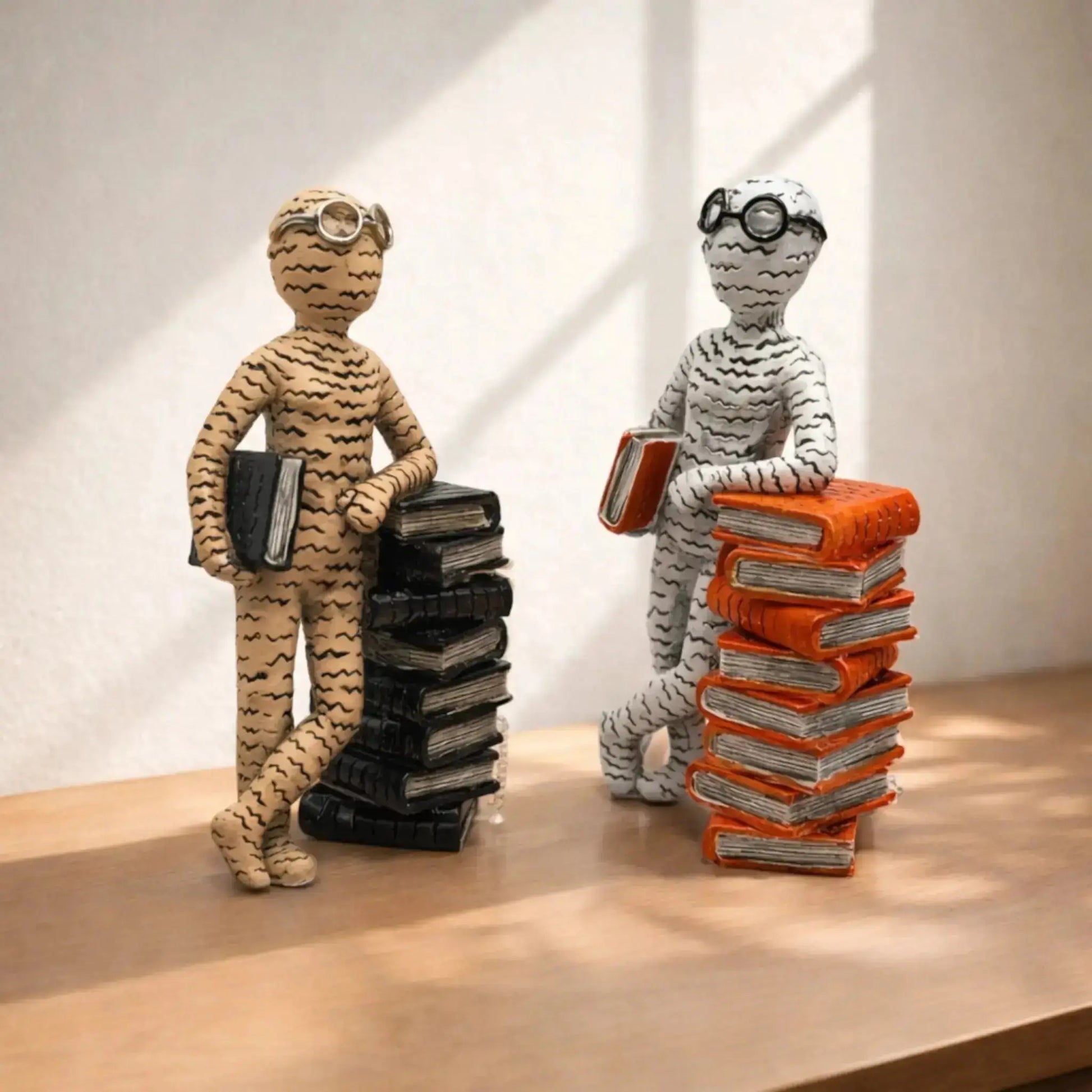Artistic Reader Statue Decor for Modern Living Spaces JuChachaShop