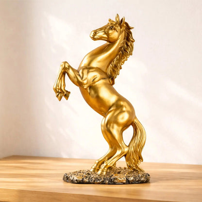 Resin Horse Statue Home Decor / Modern Interior Sculpture Julieta