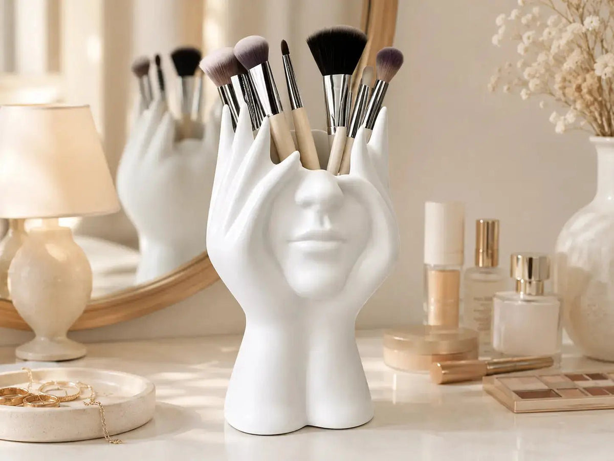 White Sculptural Face Makeup Brush Holder | Artistic Vanity Organizer | Desktop Pen Holder | Modern Decor Storage Jumartins