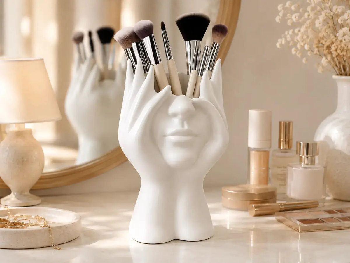 White Sculptural Face Makeup Brush Holder | Artistic Vanity Organizer | Desktop Pen Holder | Modern Decor Storage Jumartins