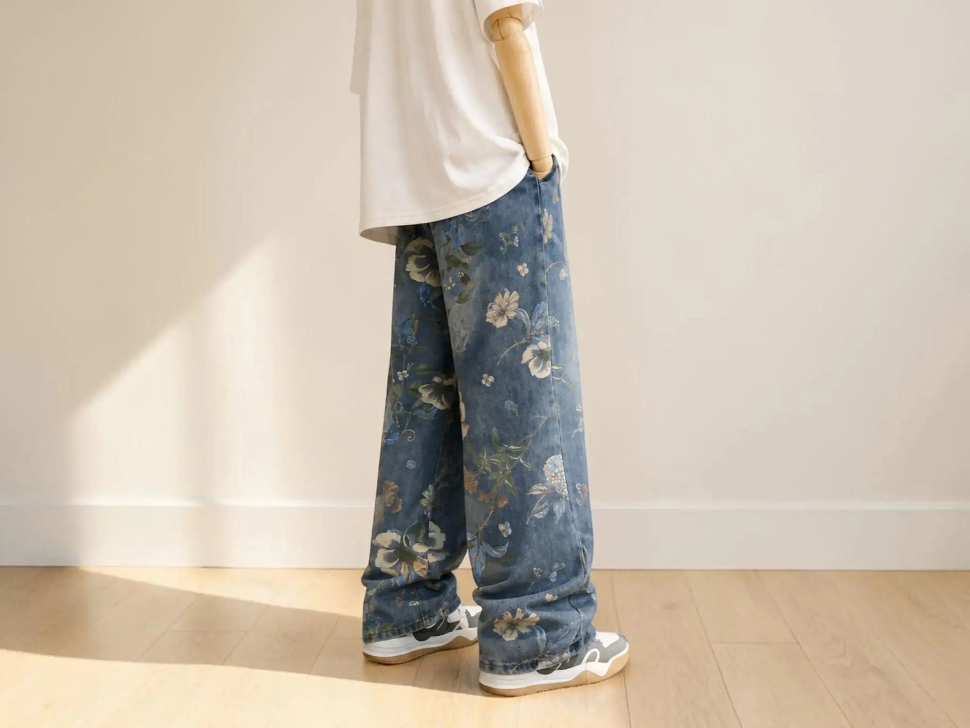 Floral Wide Leg Jeans – Relaxed Streetwear Denim JuChachaShop